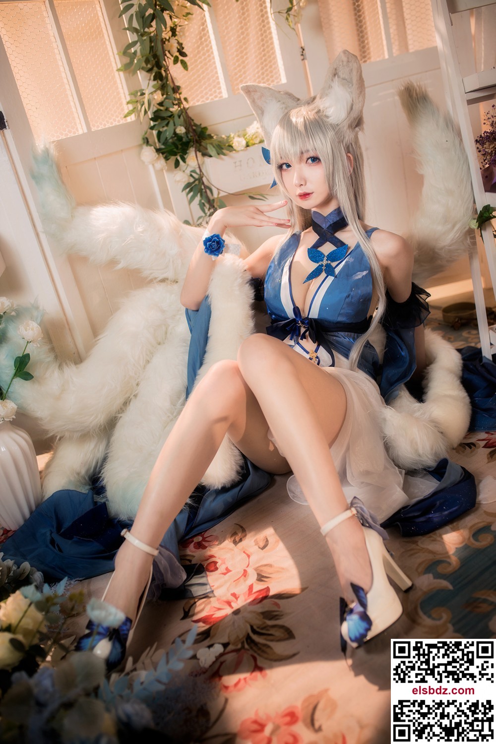 Bộ gái cosplay anime Diễm Trang khoe vóc dáng cực nét