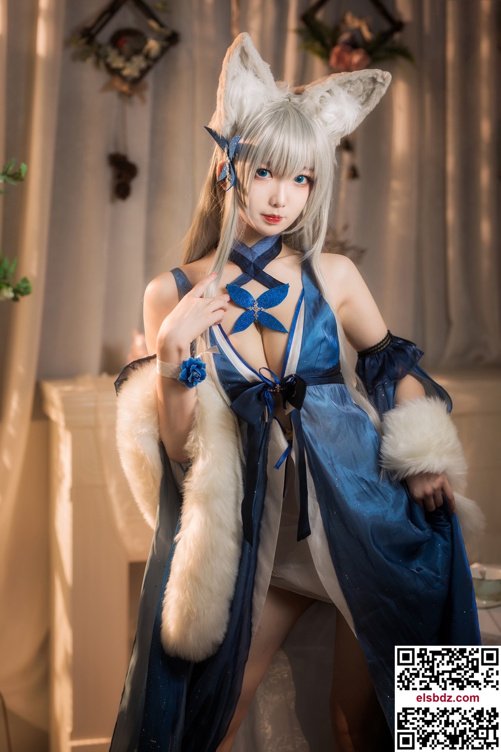 Tuyển chọn gái xinh cosplay gợi cảm Đoan Trang cực sexy khó cưỡng